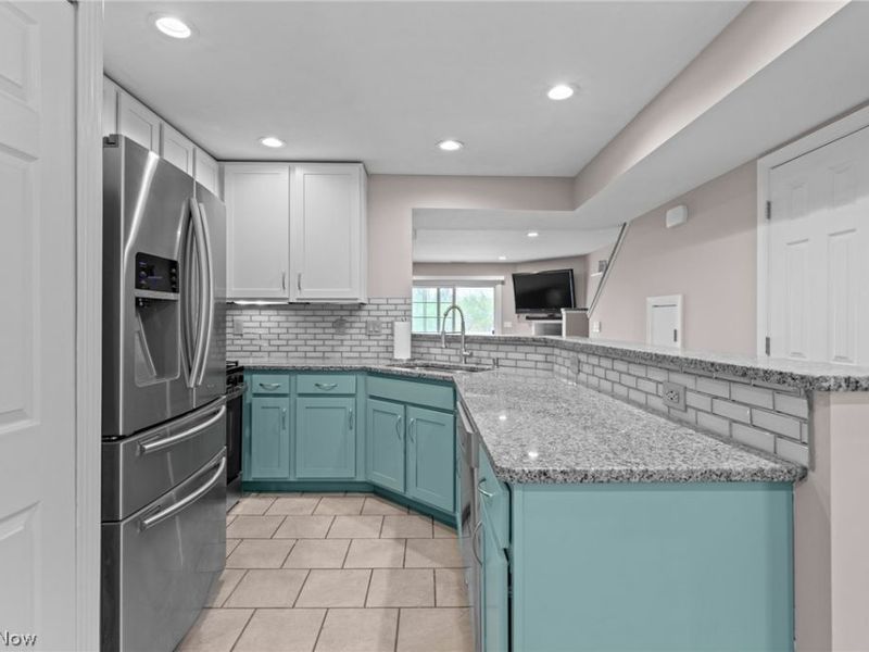 6755 Quarrystone Lane , Middleburg Heights, OH 44130 Photo 8