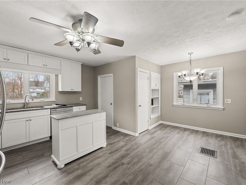 230 N Main Street , Oberlin, OH 44074 Photo 12