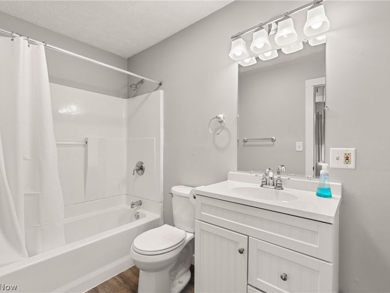 230 N Main Street , Oberlin, OH 44074 Photo 24