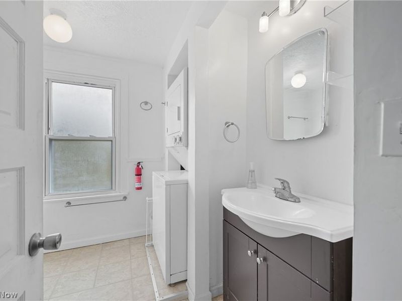 216 N Main Street , Oberlin, OH 44074 Photo 33