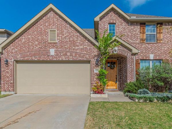 800 Spring Falls Drive, McKinney, TX 75071
