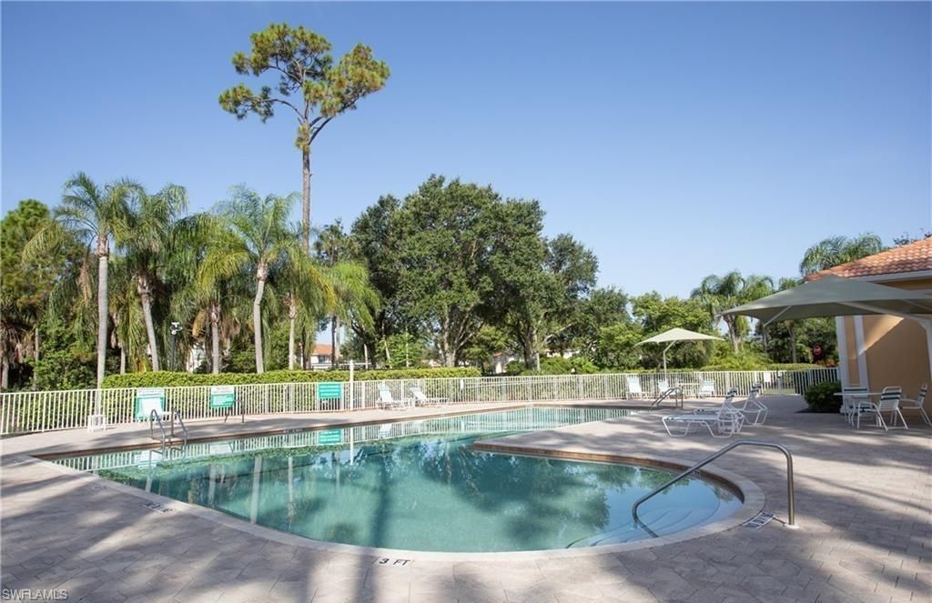4960 Deerfield Way, Unit E102, Naples, FL 34110 Photo
