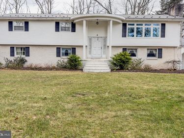 467 SWANGER ROAD, NEW COLUMBIA, PA 17856