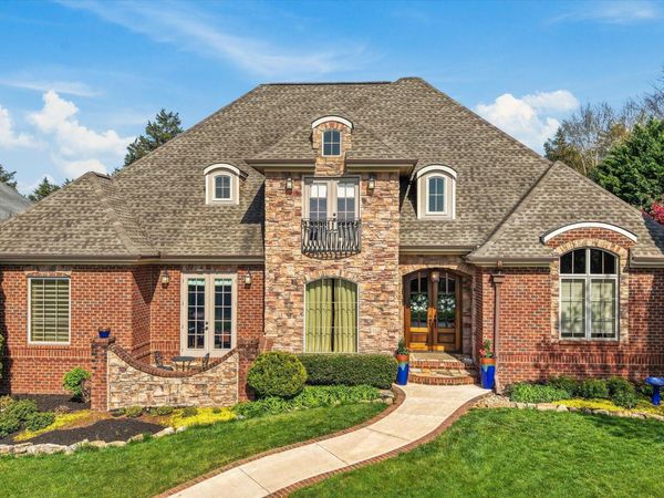 1318 Charlottesville Blvd, Knoxville, TN 37922