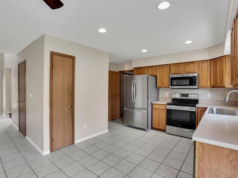 101 Barry Knoll Drive , Pataskala, OH 43062 Photo 26