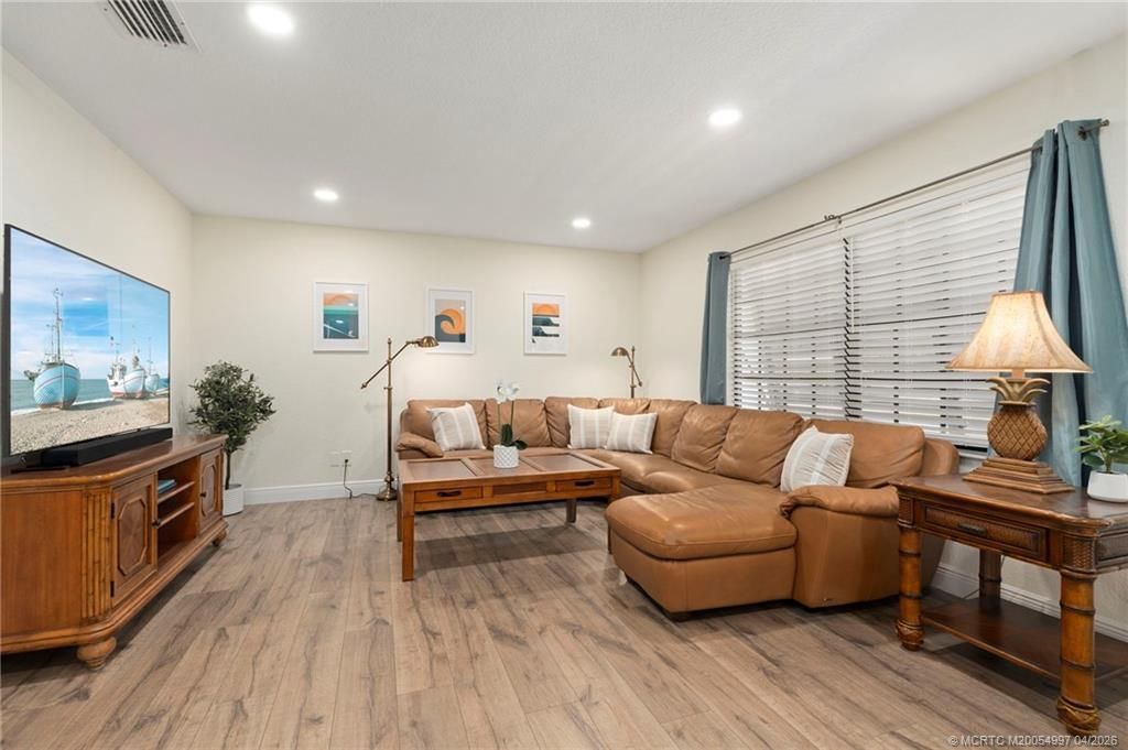 3009 SE Darien Road, Port Saint Lucie, FL 34952 Photo