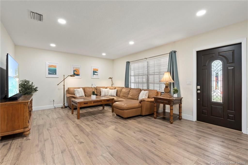 3009 SE Darien Road, Port Saint Lucie, FL 34952 Photo