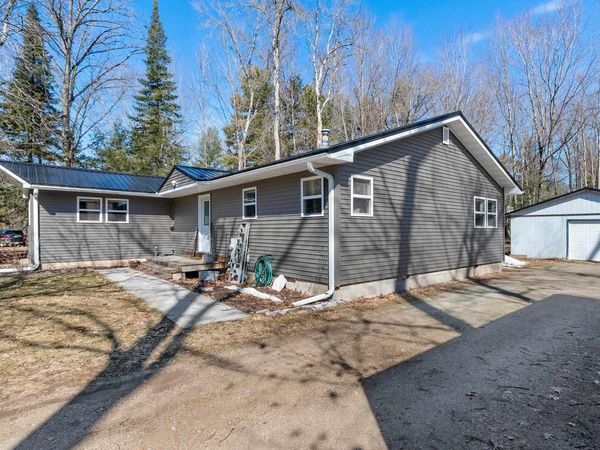W6118 LAKE DRIVE, Shawano, WI 54166