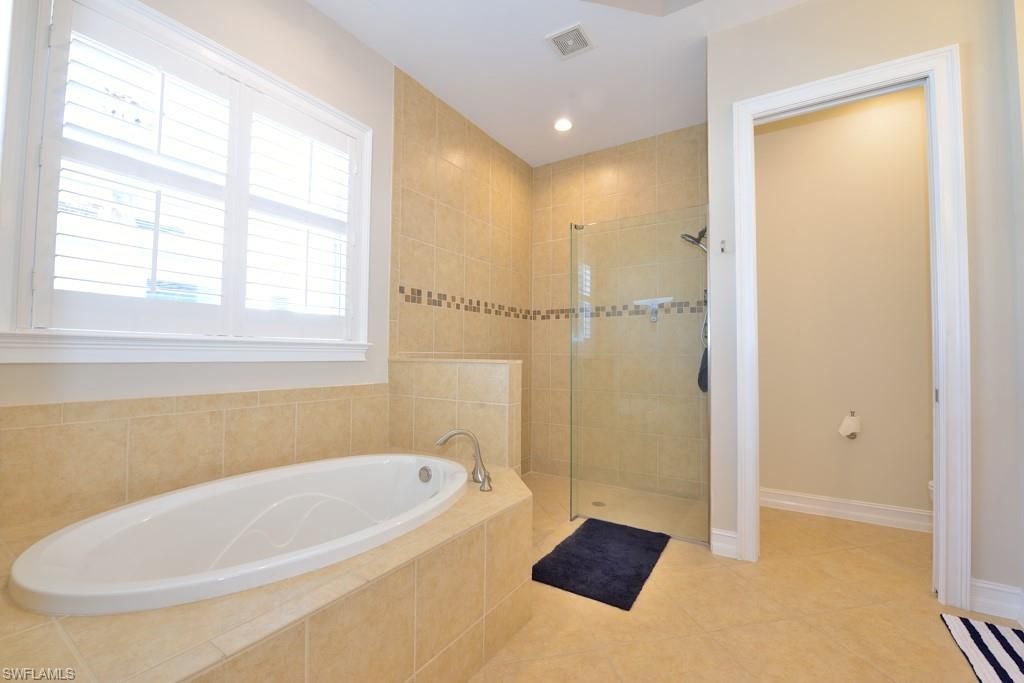 3951 Otter Bend Cir, Fort Myers, FL 33905 Photo