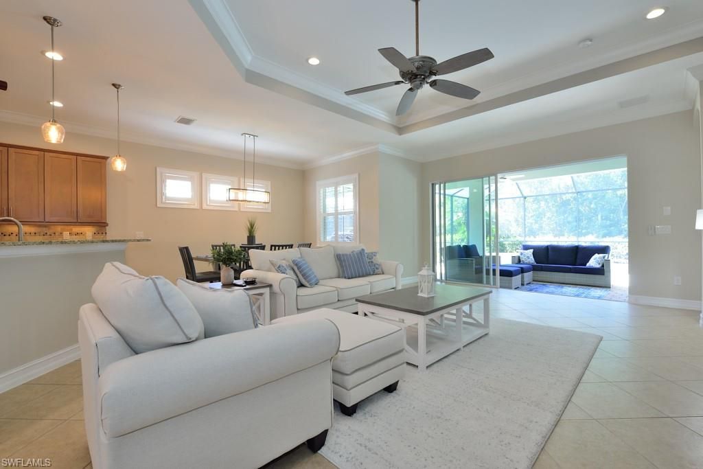 3951 Otter Bend Cir, Fort Myers, FL 33905 Photo
