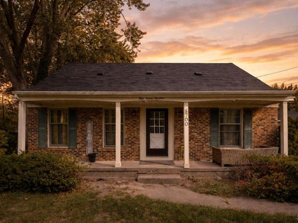 5700 Gentian Court SE, Grand Rapids, MI 49508