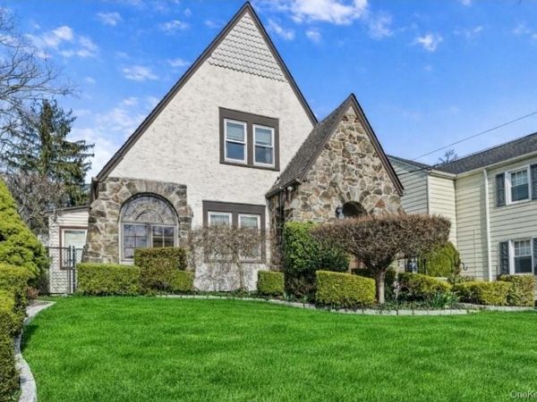 103 Petersville Road, New Rochelle, NY 10801