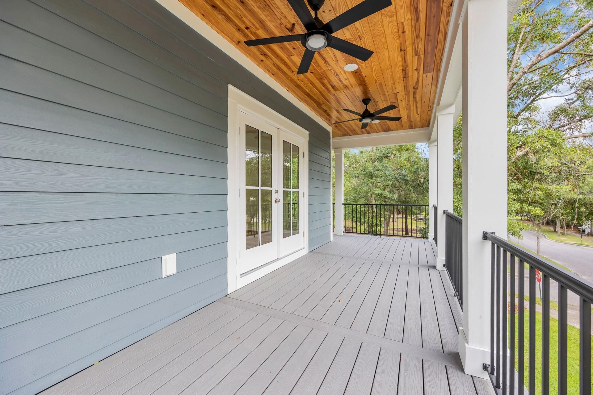 255 Madison Dr.  Photo 28