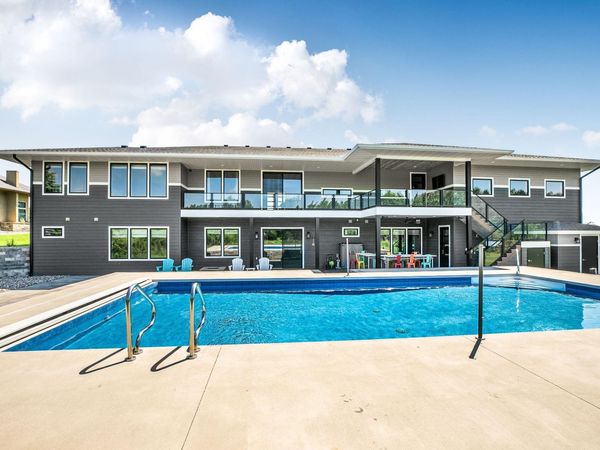 4215 32nd Street S, Saint Cloud, MN 56301