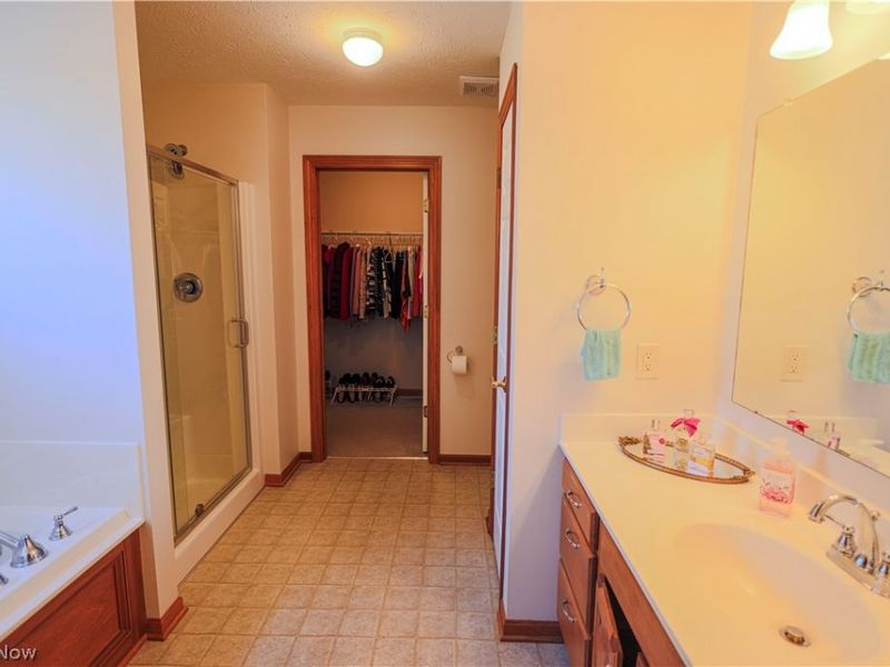 2535 Queensbury Road , Alliance, OH 44601 Photo 21