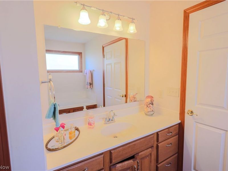 2535 Queensbury Road , Alliance, OH 44601 Photo 24