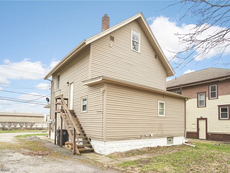 772 Brown Street , Akron, OH 44311 Photo 2