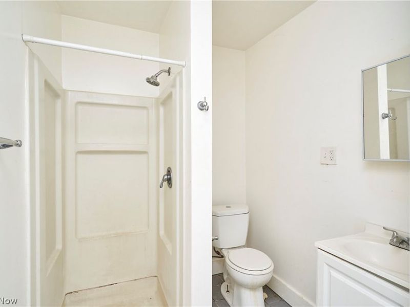 772 Brown Street , Akron, OH 44311 Photo 6