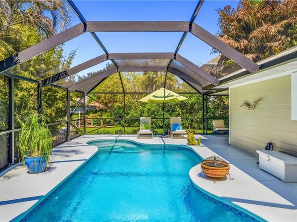 727 Shore Drive, Vero Beach, FL 32963