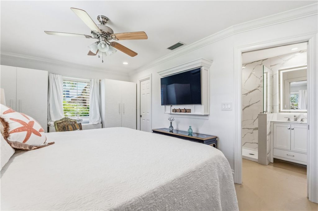 727 Shore Drive, Vero Beach, FL 32963 Photo