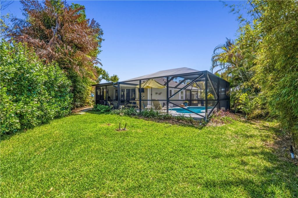 727 Shore Drive, Vero Beach, FL 32963 Photo