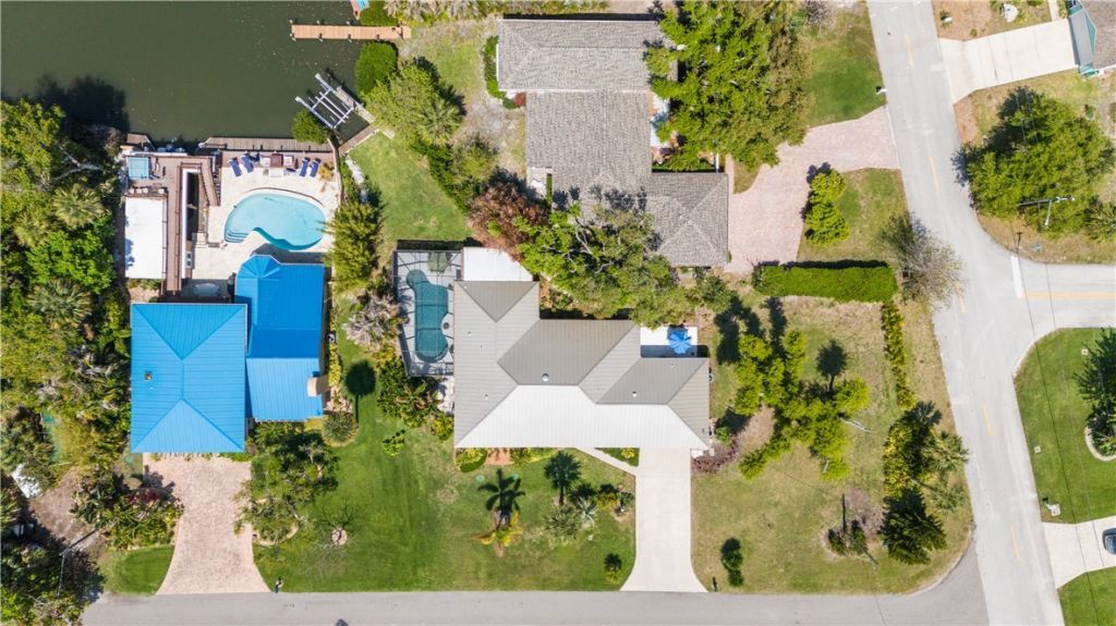 727 Shore Drive, Vero Beach, FL 32963 Photo