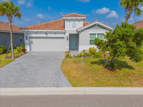 188 DAYLILY BOULEVARD, NOKOMIS, FL 34275