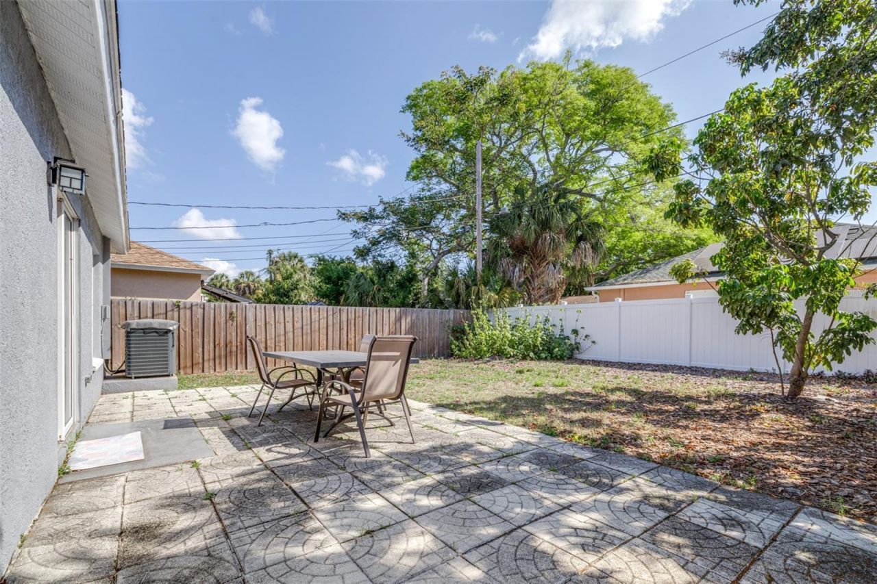 5029 Betty Street N, Saint Petersburg, FL 33709 Photo
