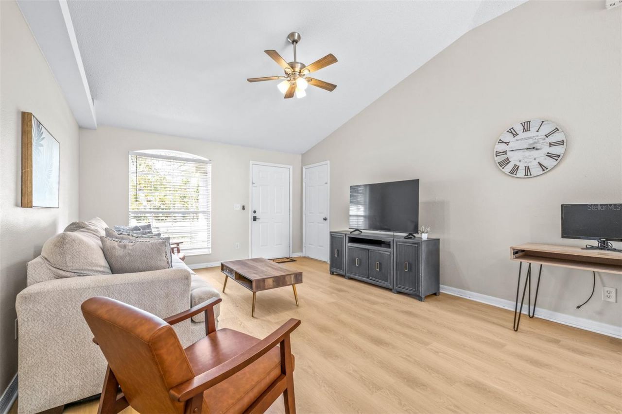 5029 Betty Street N, Saint Petersburg, FL 33709 Photo