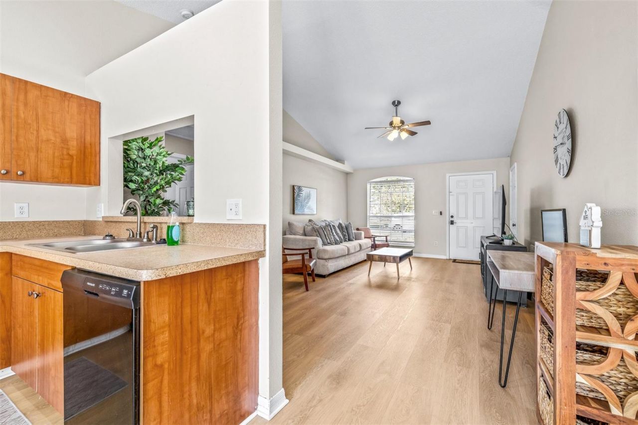 5029 Betty Street N, Saint Petersburg, FL 33709 Photo