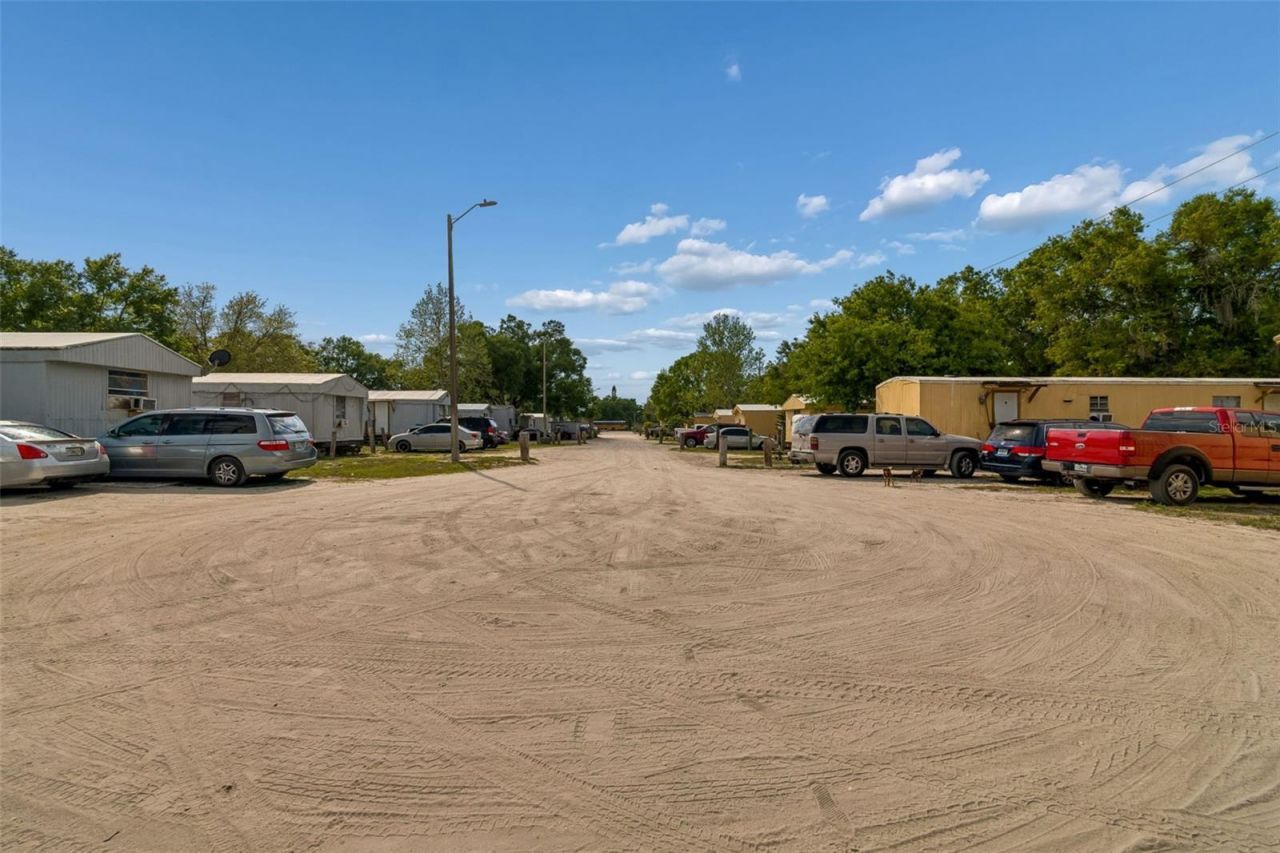 610 Railroad Street , Wimauma, FL 33598 Photo