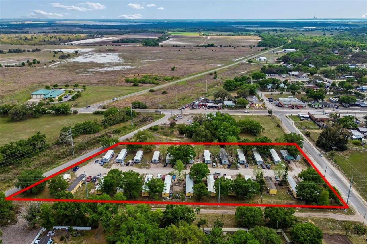 610 Railroad Street , Wimauma, FL 33598 Photo