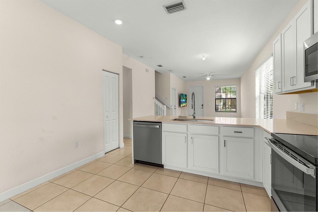 10156 W Villa Circle, Vero Beach, FL 32966 Photo