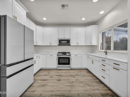 3295 Modena Drive, Sparks, NV 89434 Photo