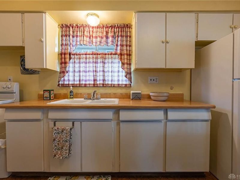 1413 Huffman Avenue, Dayton, OH 45403 Photo 11