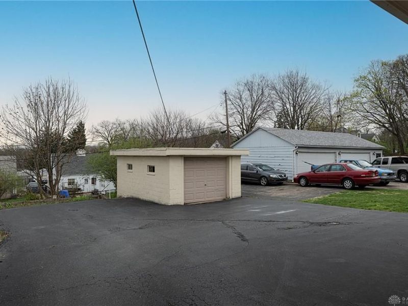 1413 Huffman Avenue, Dayton, OH 45403 Photo 22