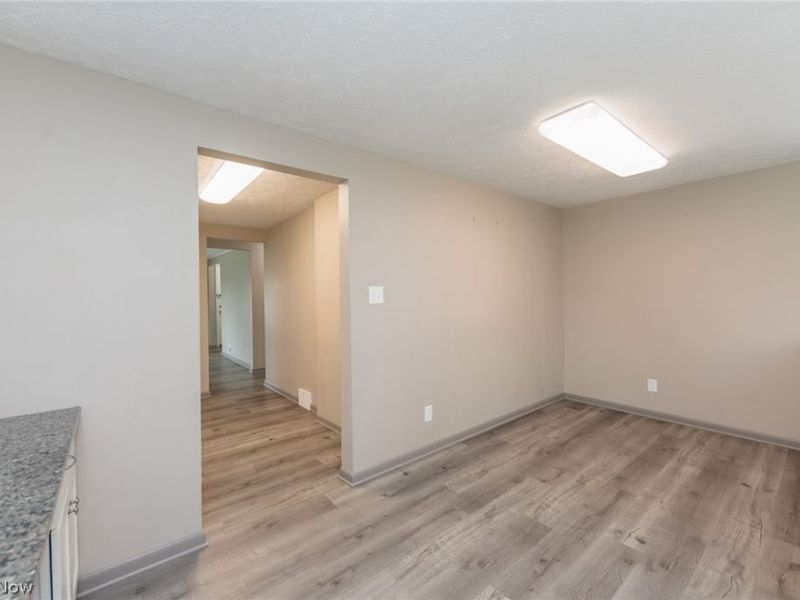 9985 Mount Eaton Road , Wadsworth, OH 44281 Photo 17