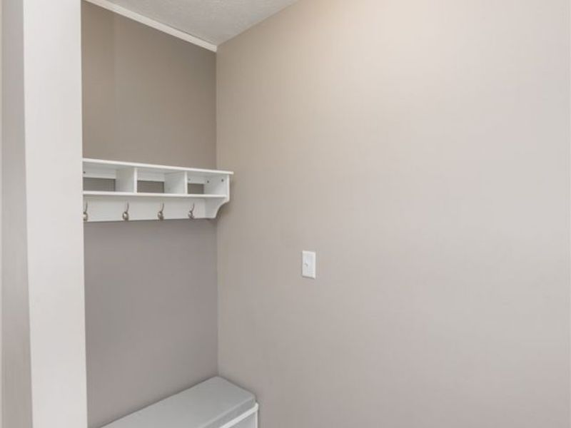 9985 Mount Eaton Road , Wadsworth, OH 44281 Photo 18