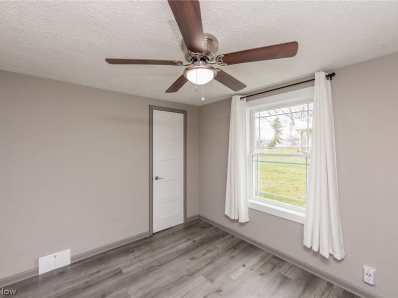 9985 Mount Eaton Road , Wadsworth, OH 44281 Photo 23