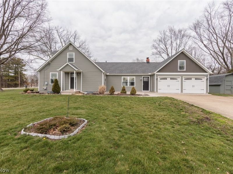 9985 Mount Eaton Road , Wadsworth, OH 44281 Photo 3