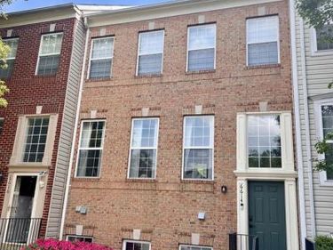 6614 CHARLES GREEN SQUARE, ALEXANDRIA, VA 22315