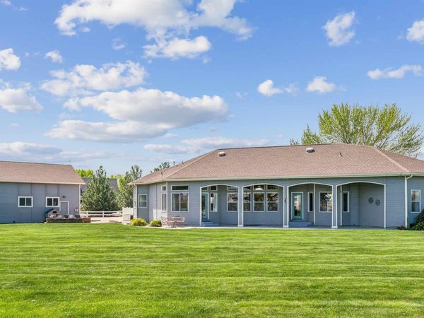 3136 N Brumby Ln, Kuna, ID 83634