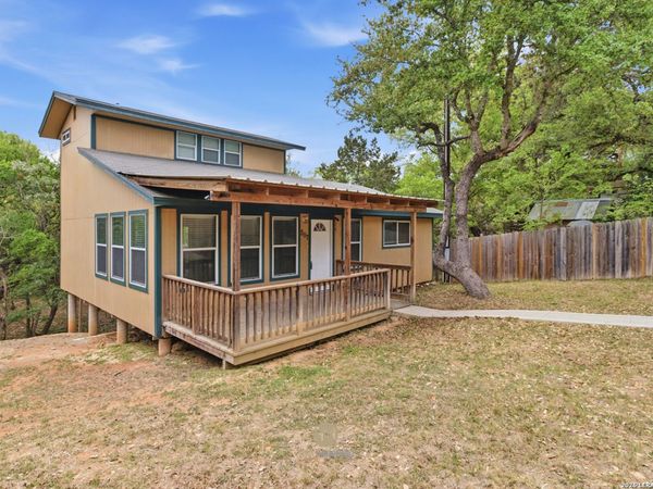 507 Scenic Run, Canyon Lake, TX 78133
