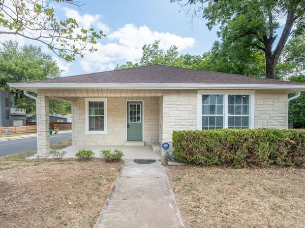 2100 E 2nd ST, Austin, TX 78702