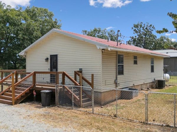 24870 S 680 Court , Grove, OK 74344