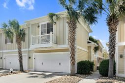 711 Madiera Dr. photo 4