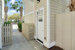 711 Madiera Dr. photo 4