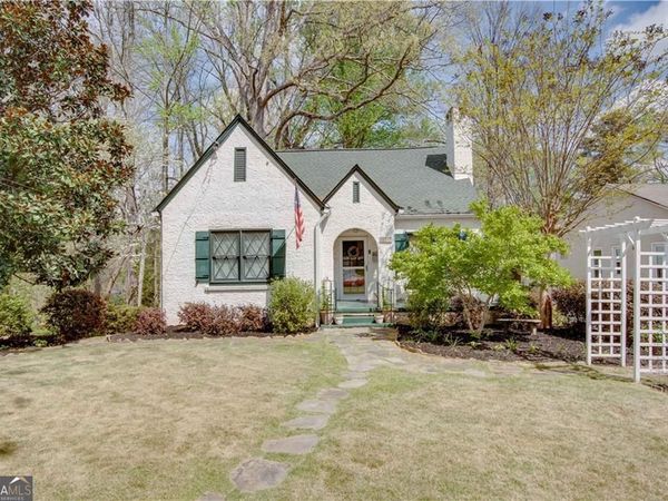 2045 Mercer Avenue, College Park, GA 30337