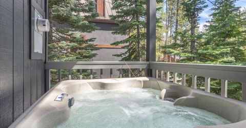 50638 Hemlock Court, Soda Springs, CA 95728 Photo