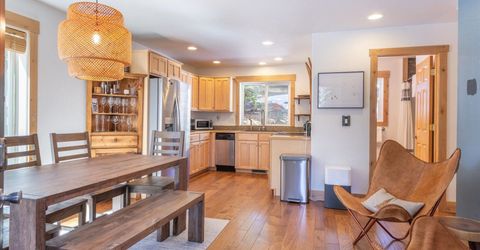 50638 Hemlock Court, Soda Springs, CA 95728 Photo